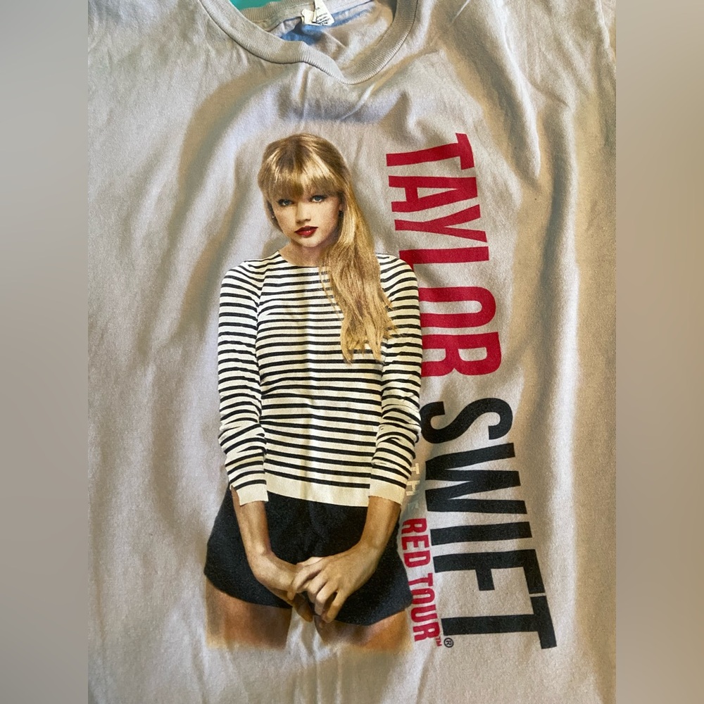 Taylor Swift Tour Merch